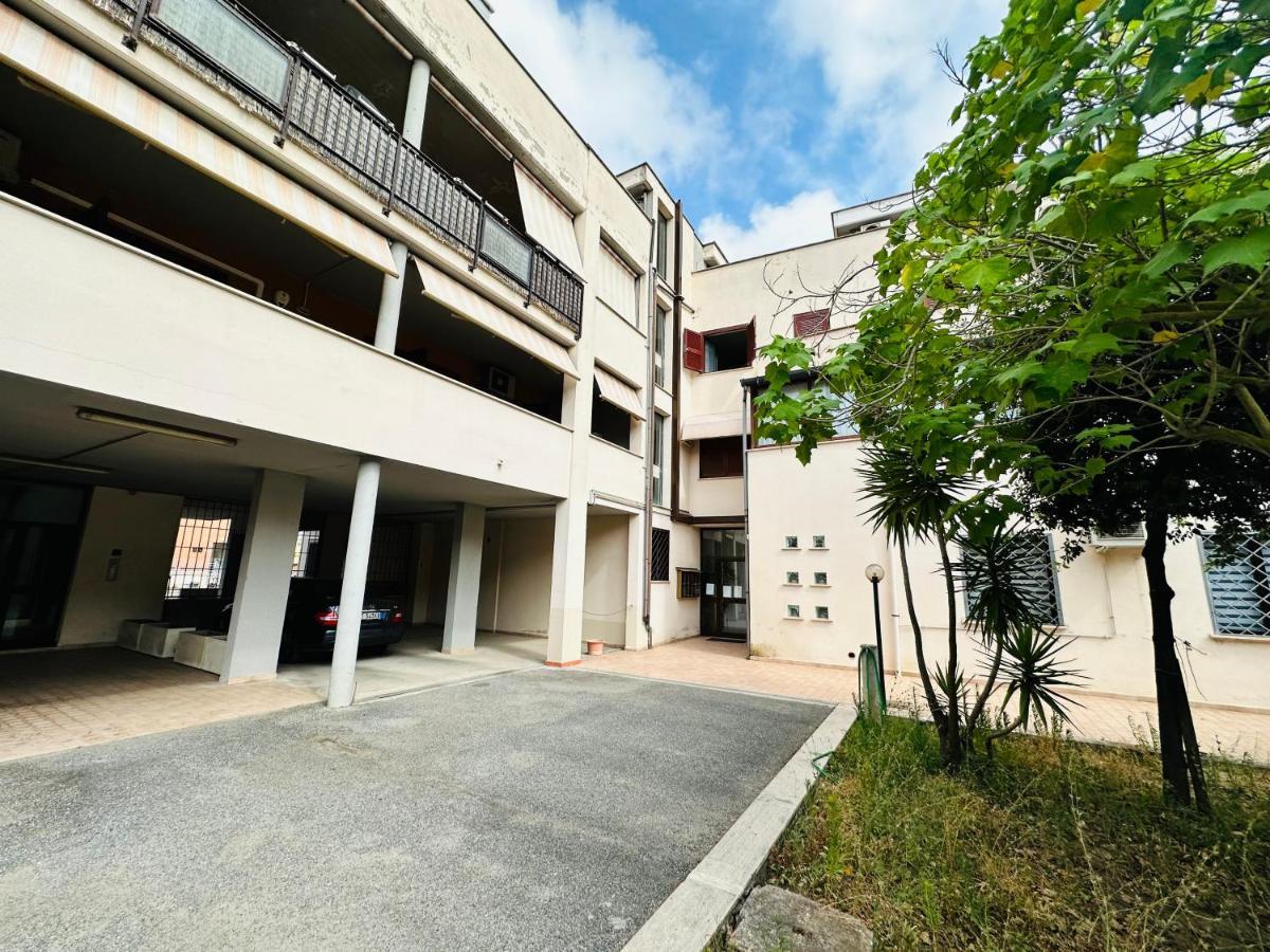 Relax Mariotti Apartman Fiumicino Kültér fotó